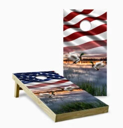Duck Lake American Flag Cornhole Set With Bags